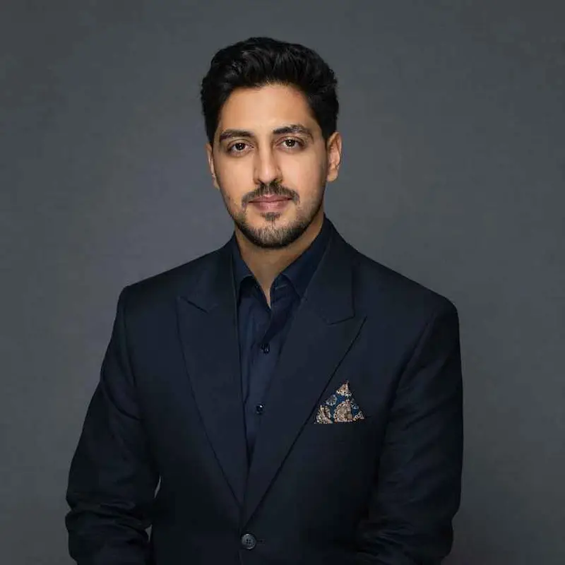 Manav Naresh Serai Naresh Lokumal Serai