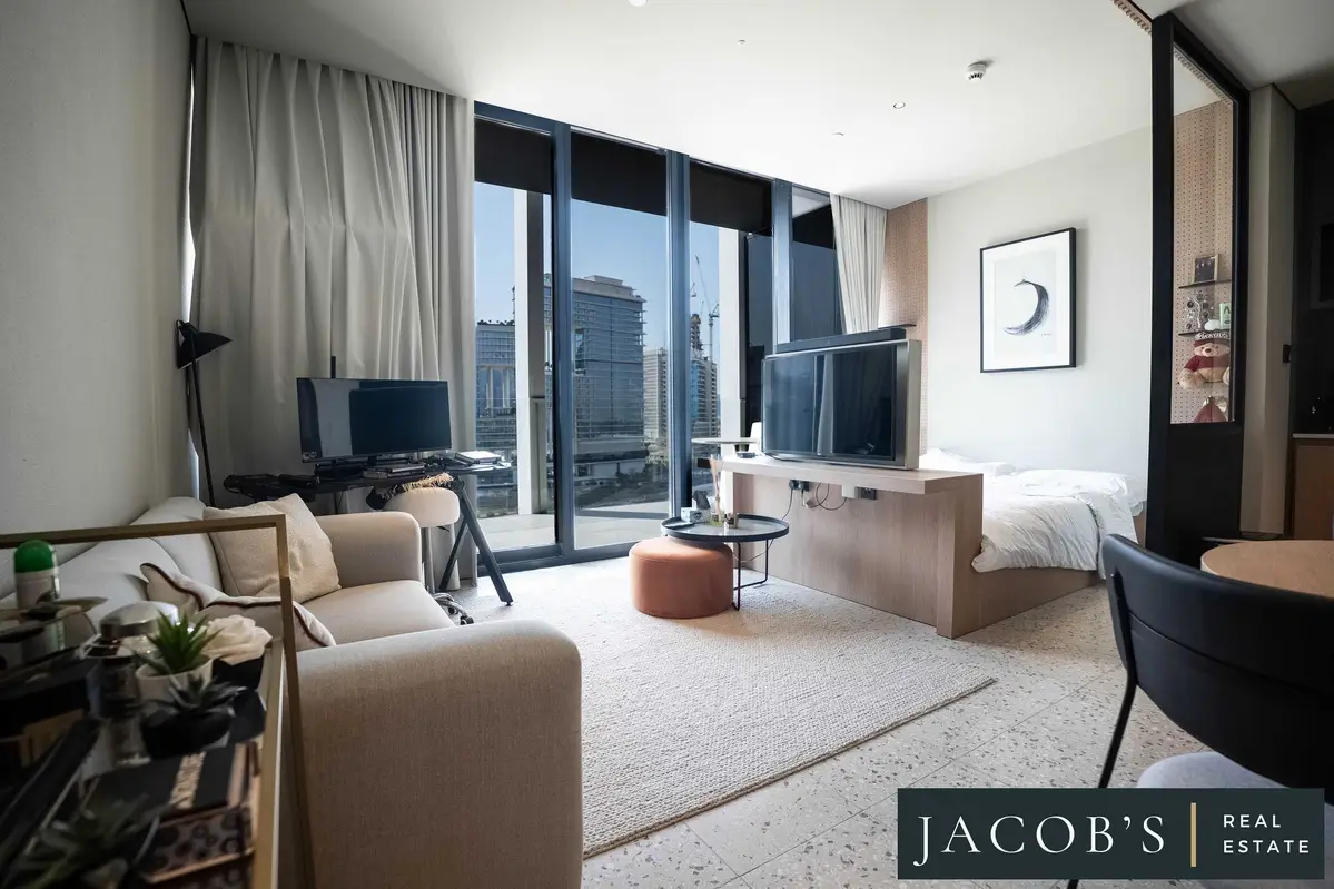 Fully Furnished | Burj Khalifa view | Large layout