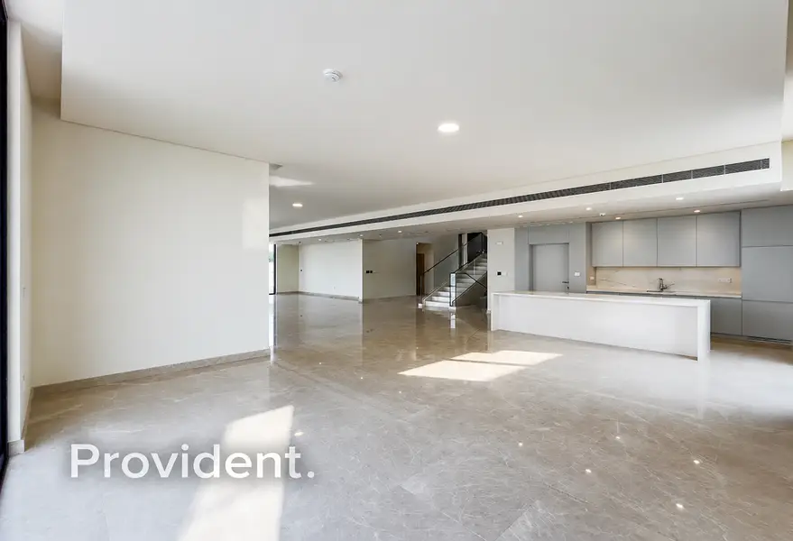 Super Negotiable | Lagoon View | 2M Below OP