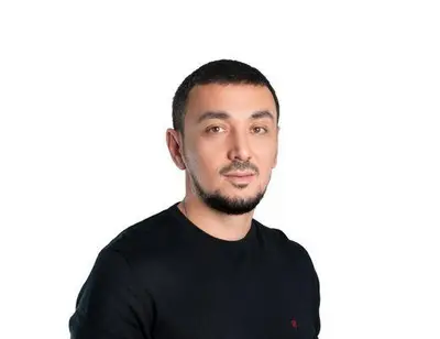 BEKZOD KHUSANOVICH ANARKULOV